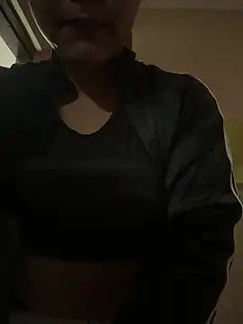 Fancyxlove online show from February 16, 2026, 12:34 pm