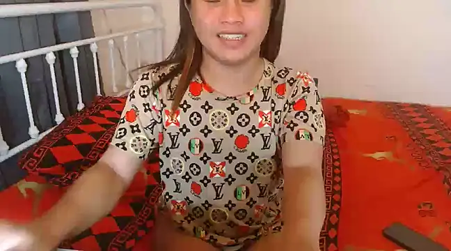JustineBIGCUM online show from March 22, 2025, 3:20 am