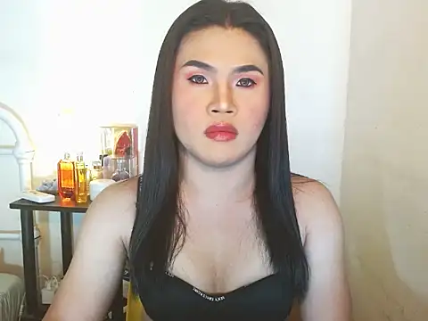 Snapshot of JustineBIGCUM chatting on October 12, 2025, 8:24 am JustineBIGCUM online show from October 12, 2025, 8:24 am