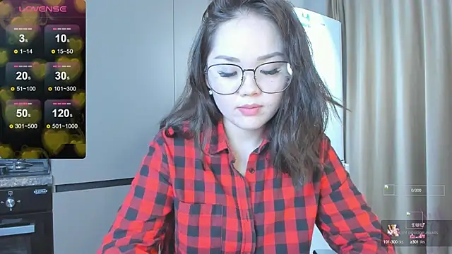 azure moon2 online show from September 19, 2025, 8:31 pm