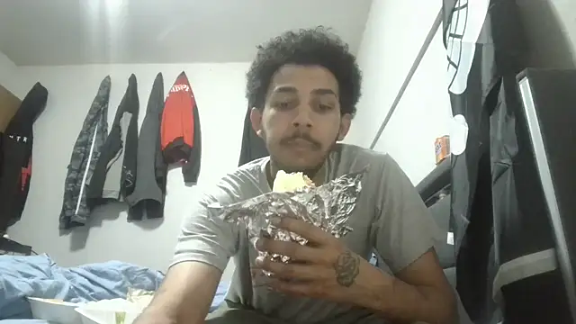 bigdickjojo69 online show from April 15, 2026, 2:29 am