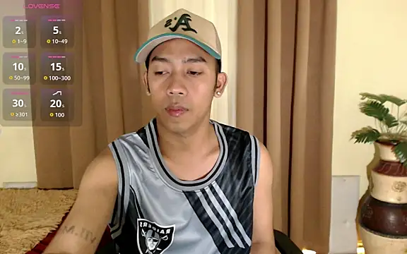 kinkymoreno online show from March 18, 2026, 9:56 am