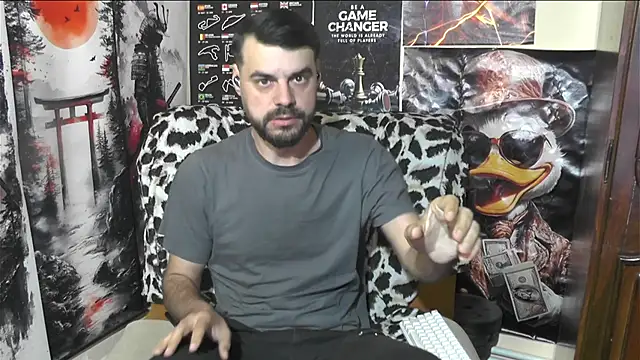Snapshot of 00george chatting on April 18, 2026, 4:49 am 00george online show from April 18, 2026, 4:49 am