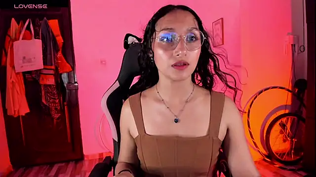 adrena 10 online show from April 29, 2026, 11:44 pm