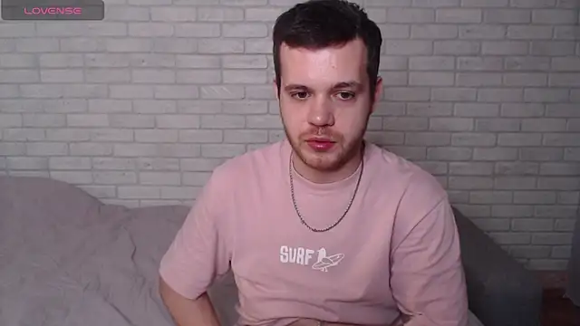 Alexxx horny online show from May 8, 2026, 8:03 pm