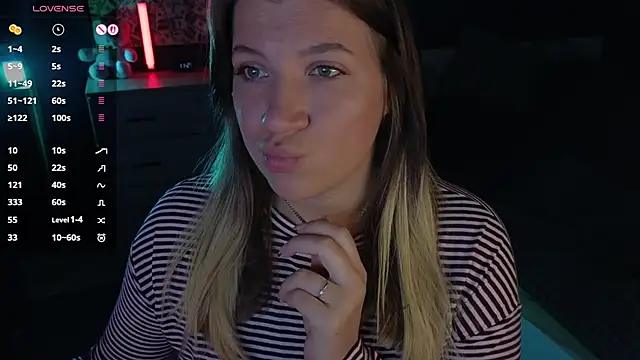 Snapshot of Fairy__Sofia chatting on September 29, 2025, 8:30 am Fairy Sofia online show from September 29, 2025, 8:30 am