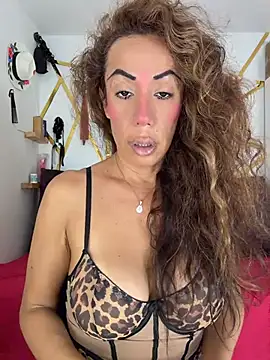 YOURSDEBORA online show from July 10, 2026, 7:05 pm