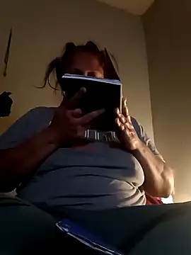 THEBEDroomdoOR online show from December 7, 2024, 4:47 pm