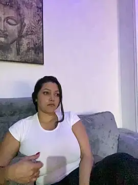 Snapshot of MarcellaGriffin chatting on December 22, 2024, 11:52 pm MarcellaGriffin online show from December 22, 2024, 11:52 pm