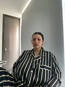 Snapshot of MarcellaGriffin chatting on February 9, 2025, 3:12 pm MarcellaGriffin online show from February 9, 2025, 3:12 pm