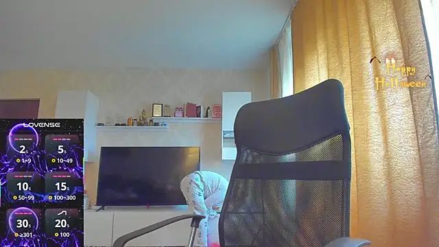 Snapshot of hot_evil_queen chatting on October 26, 2025, 8:20 am hot evil queen online show from October 26, 2025, 8:20 am