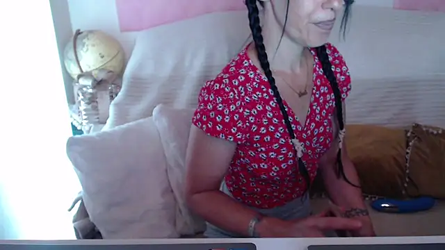 -carla- online show from August 1, 2026, 5:18 am