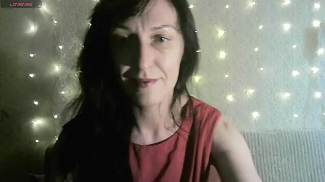 Snapshot of MarieODahliaS chatting on October 10, 2025, 8:57 am MarieODahliaS online show from October 10, 2025, 8:57 am