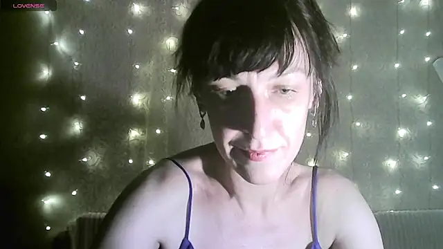 Snapshot of MarieODahliaS chatting on November 27, 2025, 11:01 am MarieODahliaS online show from November 27, 2025, 11:01 am