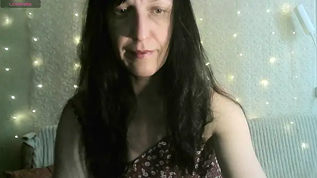 Snapshot of MarieODahliaS chatting on February 19, 2026, 10:11 am MarieODahliaS online show from February 19, 2026, 10:11 am