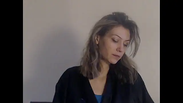 Snapshot of Miss_Cookie chatting on December 13, 2024, 8:51 am Miss Cookie online show from December 13, 2024, 8:51 am