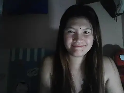 leamorena online show from December 17, 2025, 4:24 pm