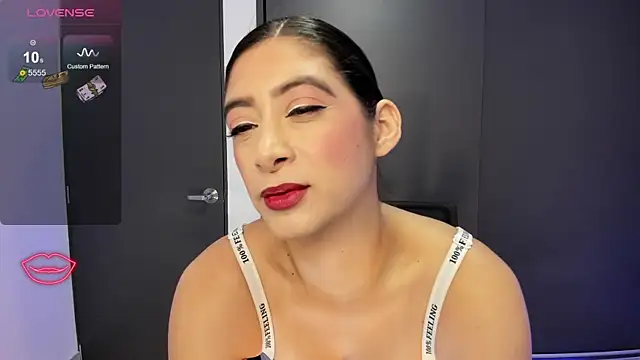 MeganWhite3 online show from September 21, 2025, 6:26 am