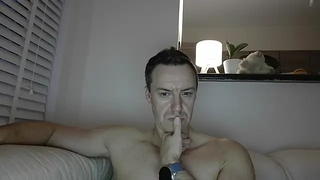 ploki2180 online show from March 1, 2026, 5:48 pm