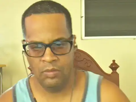 thesugar32 online show from November 8, 2025, 1:00 pm