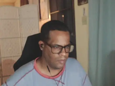 thesugar32 online show from May 2, 2026, 1:54 am
