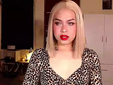 MistressLuna1 online show from March 22, 2025, 9:21 pm
