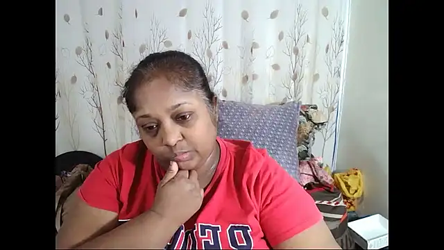 Snapshot of Indiantasha chatting on October 21, 2025, 4:19 pm Indiantasha online show from October 21, 2025, 4:19 pm