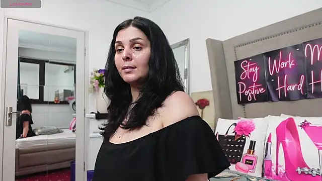 LexyRene online show from July 3, 2026, 11:49 am