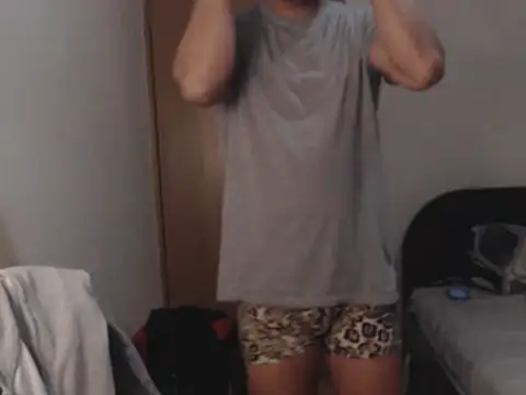 wildpussycat23 online show from January 16, 2026, 2:04 am