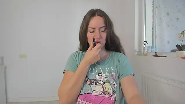 DiamondKay online show from February 12, 2026, 8:20 am