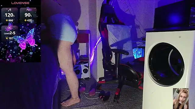 Blondiewithanass online show from February 7, 2026, 5:05 pm