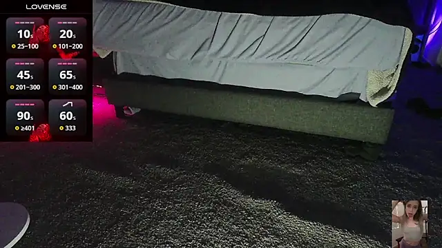 Blondiewithanass online show from March 12, 2026, 2:12 pm