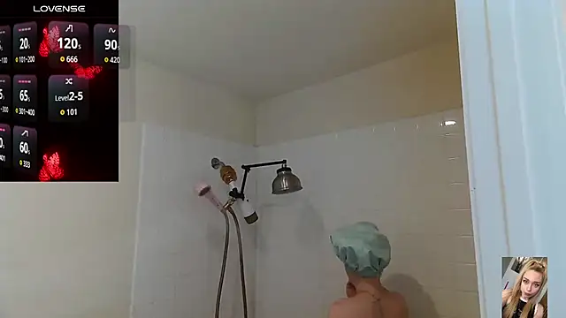 Blondiewithanass online show from July 9, 2026, 6:56 pm