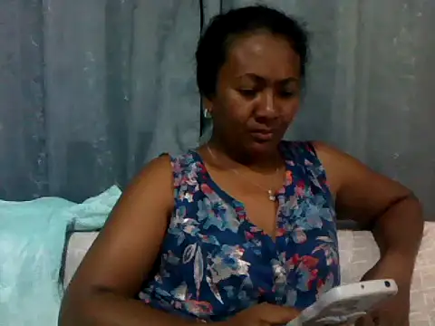 sexyladii online show from December 18, 2025, 5:41 pm