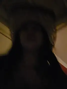 LittleMissEeve online show from June 19, 2026, 3:22 am