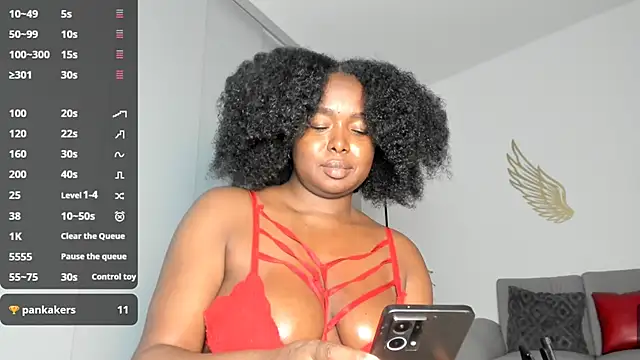 TanishaEvans online show from April 28, 2026, 2:21 am