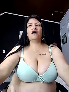 salomexlove 20 online show from December 27, 2024, 4:10 pm