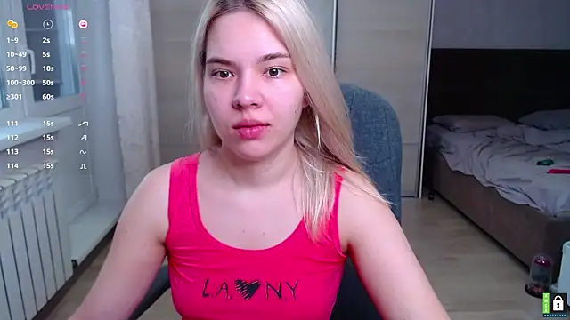 Lana  Nova online show from September 13, 2025, 5:18 am