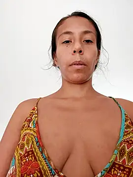 Luna-Natural online show from January 5, 2026, 6:55 pm