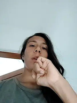 Luna-Natural online show from February 17, 2026, 10:16 pm