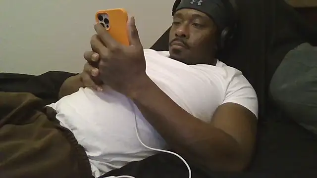 urbandicc online show from February 26, 2025, 4:58 am