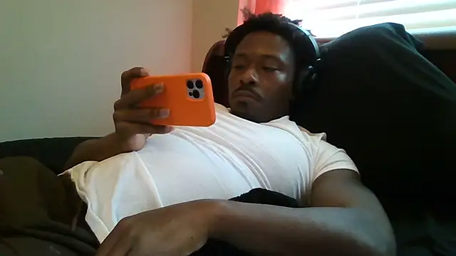 urbandicc online show from March 15, 2025, 8:43 pm