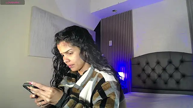 Snapshot of ximena_diaz chatting on September 11, 2025, 8:42 pm ximena diaz online show from September 11, 2025, 8:42 pm