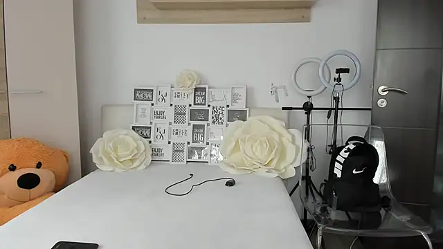 Snapshot of sweetemy4u chatting on October 4, 2025, 7:17 am sweetemy4u online show from October 4, 2025, 7:17 am