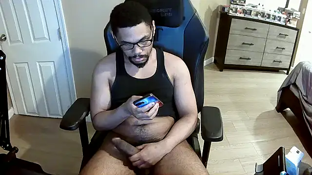 Neovergil0 online show from May 4, 2026, 6:59 pm