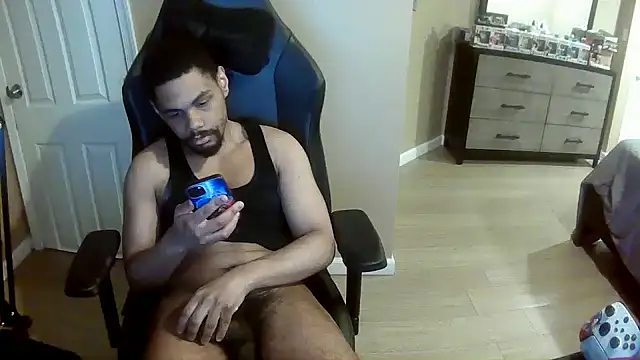 Neovergil0 online show from May 6, 2026, 7:08 pm