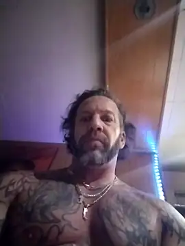 trucker1979 online show from January 17, 2026, 8:08 am