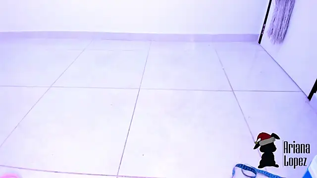 Ariana lopezz online show from December 23, 2024, 6:37 pm