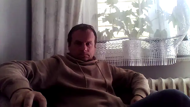 Snapshot of grzes19763 chatting on May 11, 2026, 9:59 am grzes19763 online show from May 11, 2026, 9:59 am