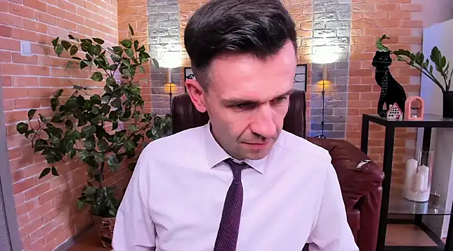 SteveTiger online show from February 6, 2025, 10:59 am